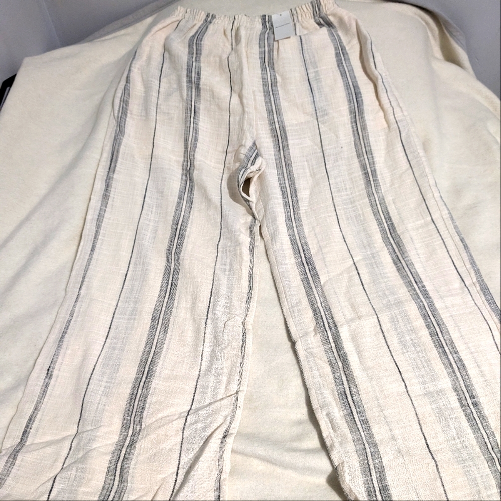 Abercrombie & Fitch Pants NWT